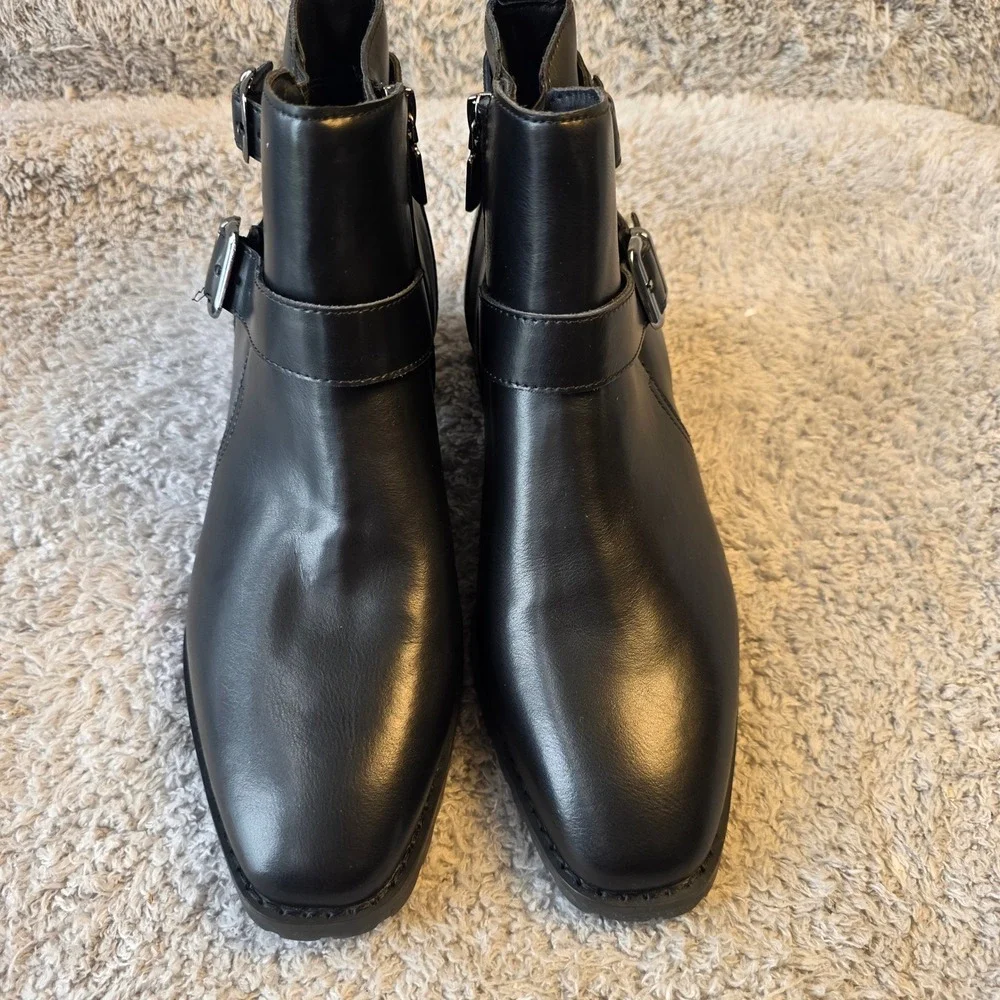 Blondo Shantel Waterproof Leather Ankle Boots Buckle Detail Black 9M‎ NEW
